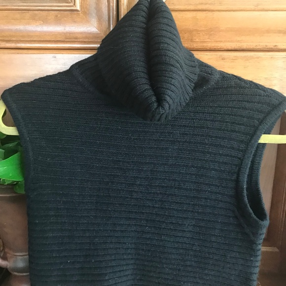 VICTORIA'S SECRET MODA INTERNATIONAL SLEEVELESS SWEATER New without tag MEDIUM - Picture 4 of 6